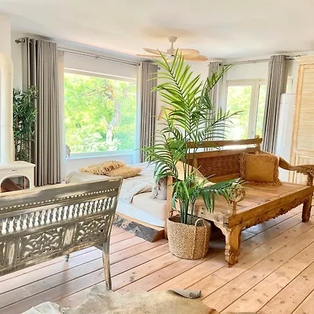 Storm - Very Stylish W/pool & Garden In Gocek Hills 빌라