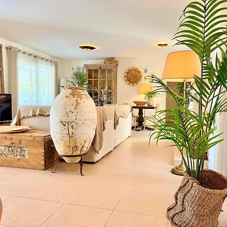 빌라 Storm - Very Stylish W/pool & Garden In Gocek Hills 페티예